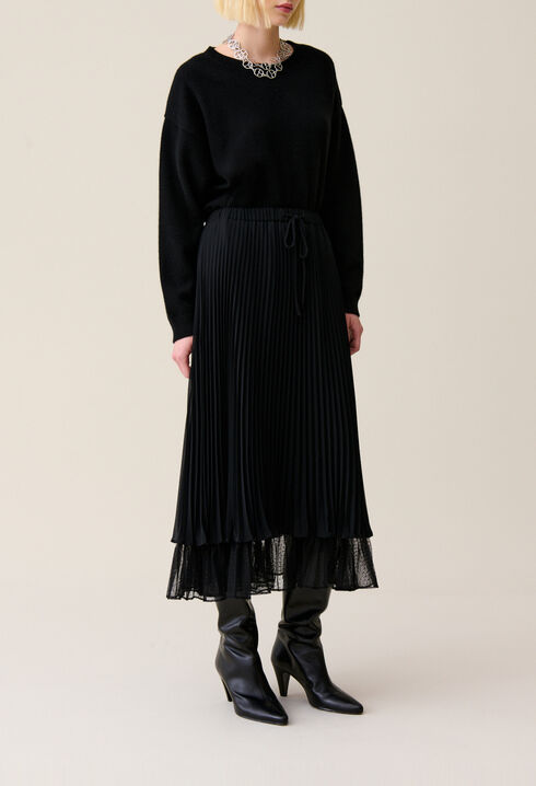 Falda midi fluida plisada negra
