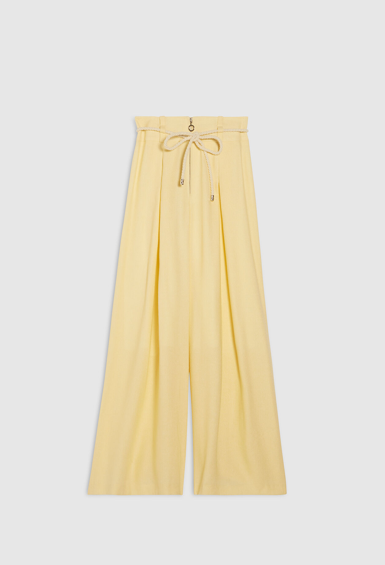 Pantalón largo con cinturón de cuerda
