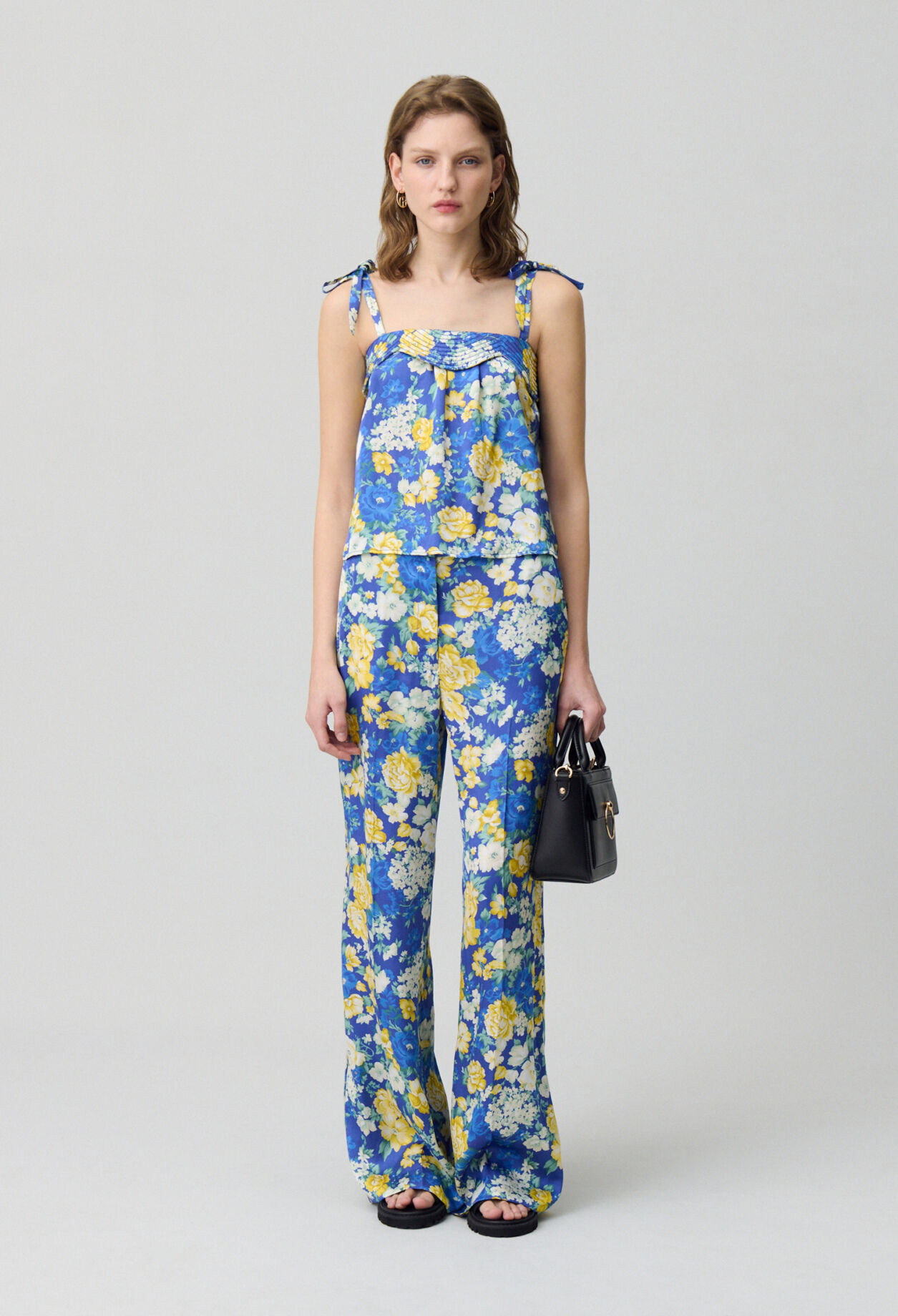 Top estampado con tirantes