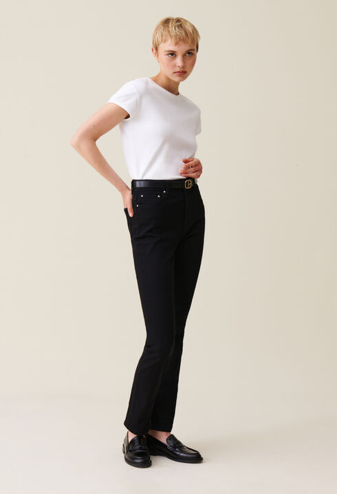Vaqueros slim negros de tiro medio