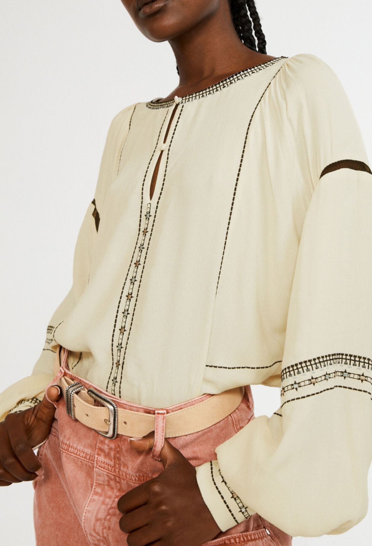 Blusa fluida acampanada