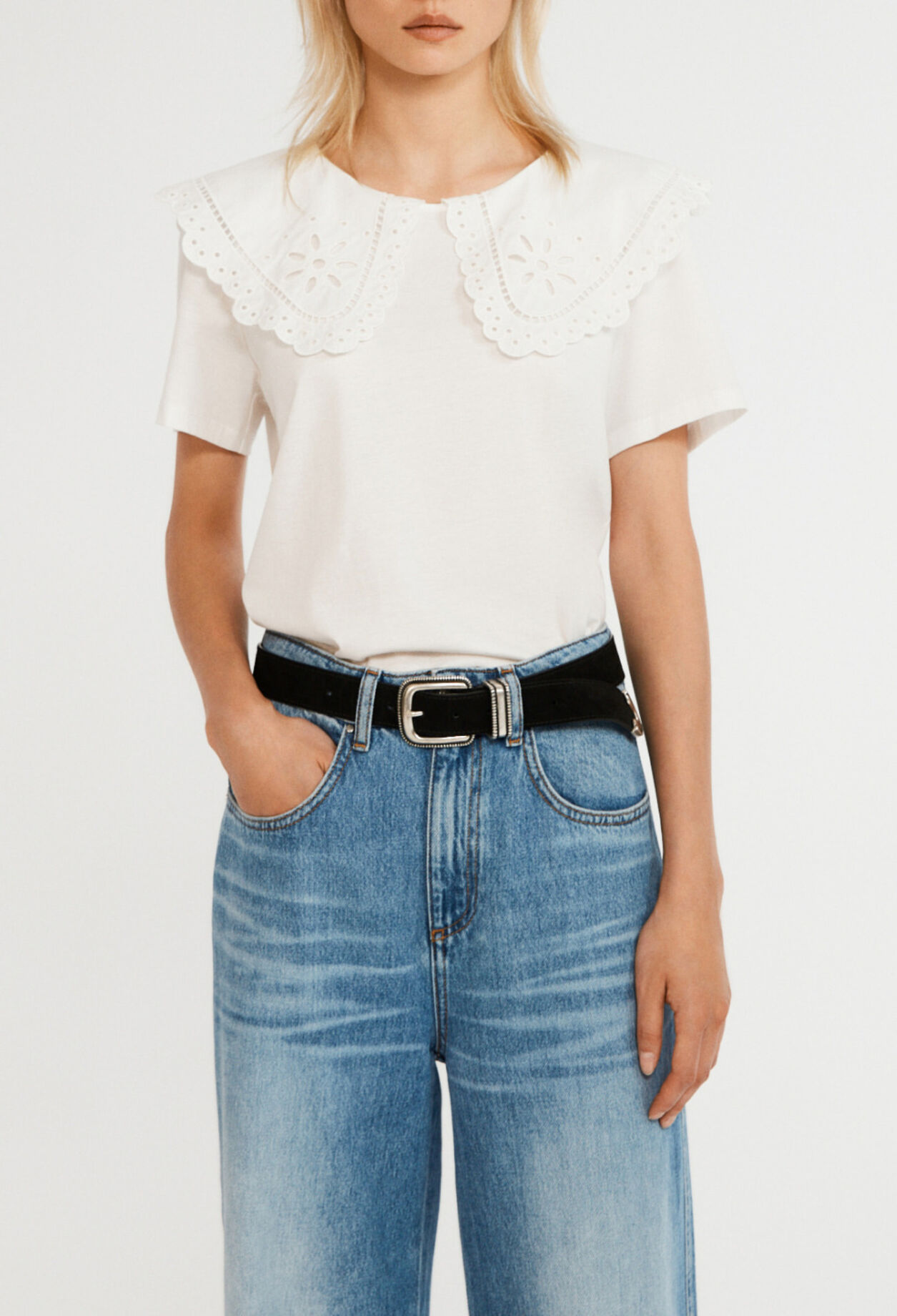 Camiseta con cuello