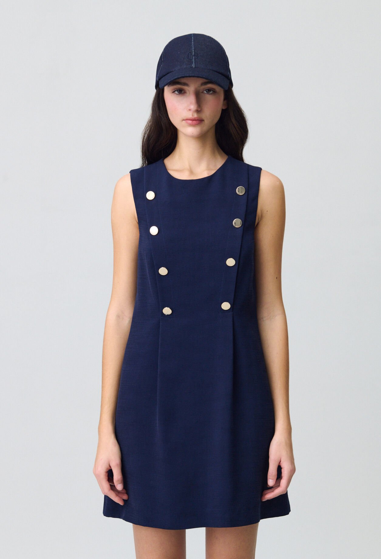 Vestido corto ajustado