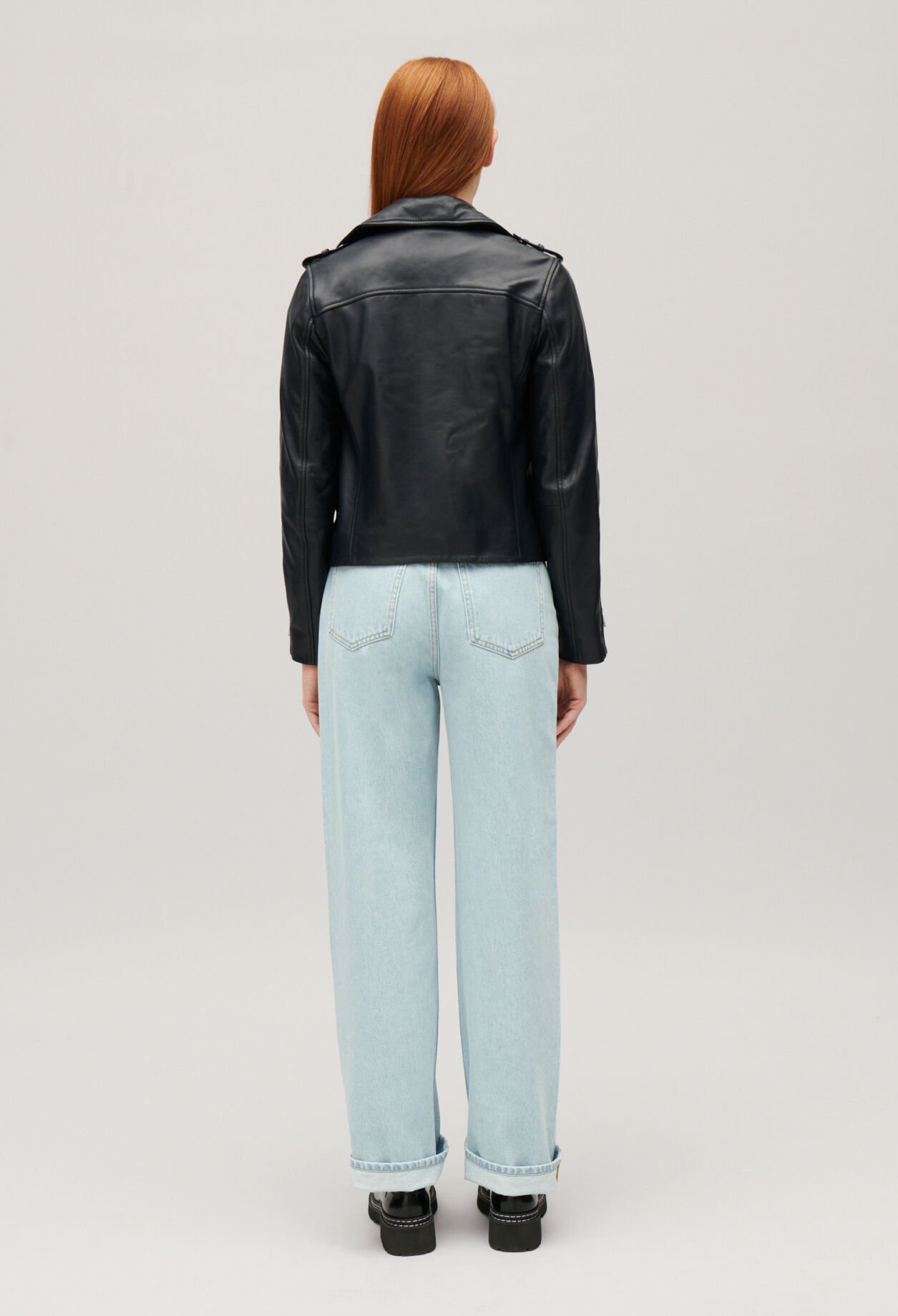 Chaqueta de piel lisa azul marino
