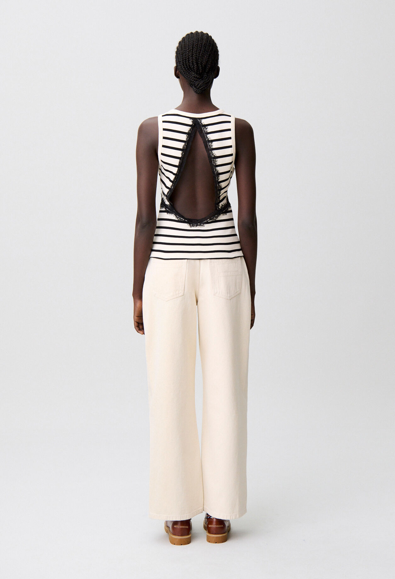 Camiseta marinera con encaje