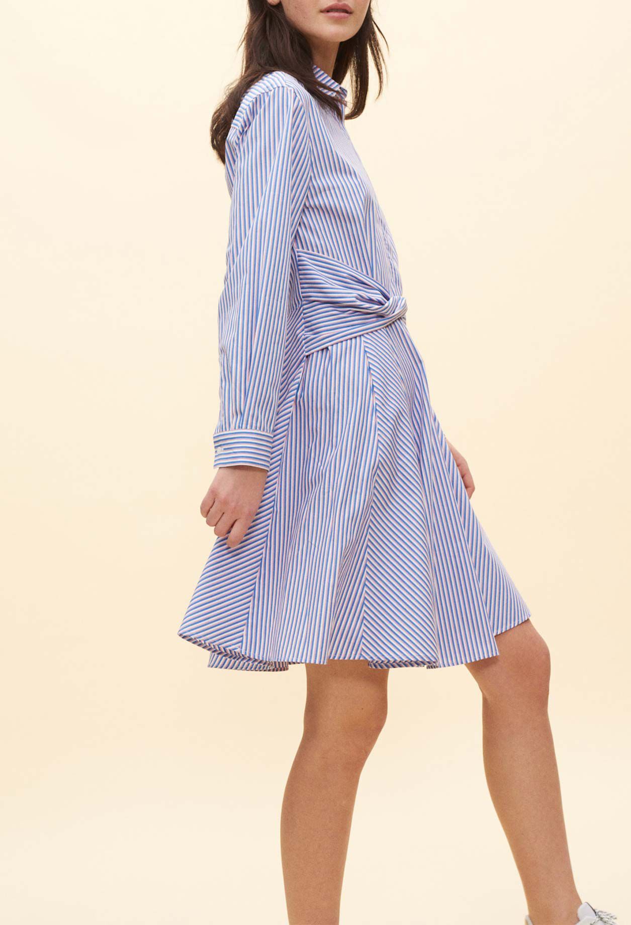 Vestido camisero con corte de patinadora