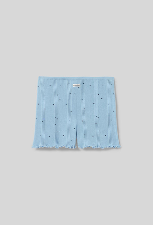 Short de punto fino.