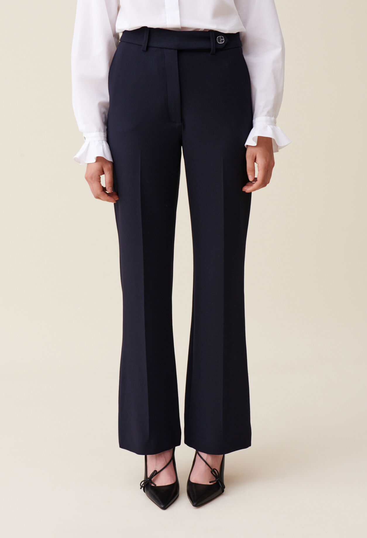 Pantalón flare