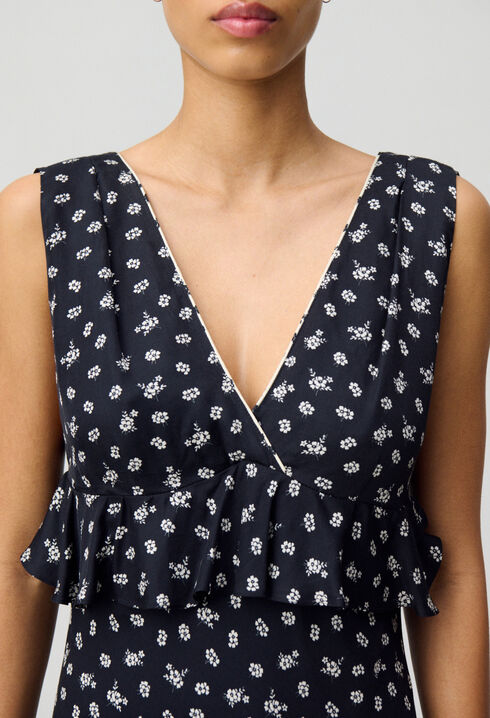Vestido largo con volantes