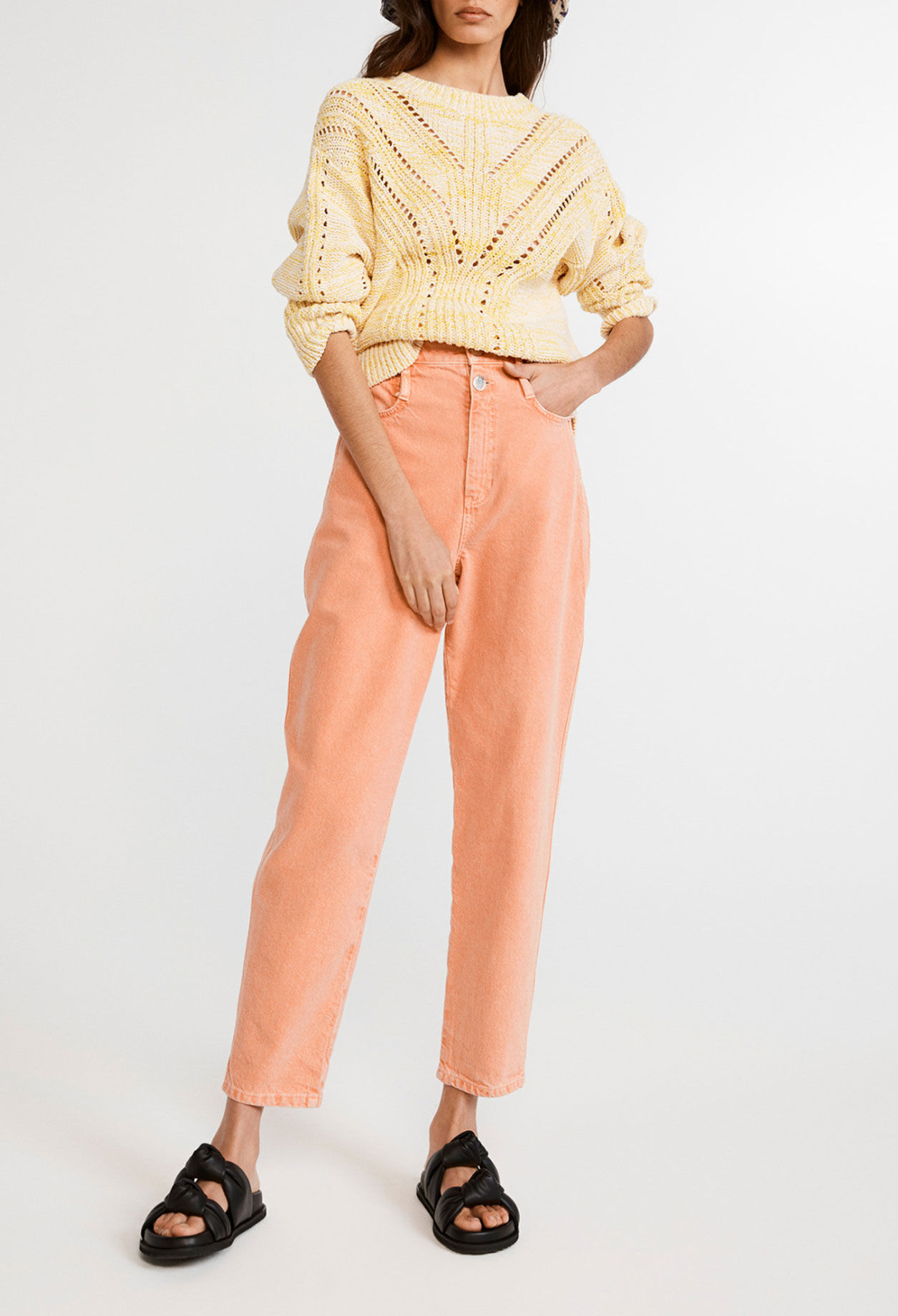 Jersey con detalles calados
