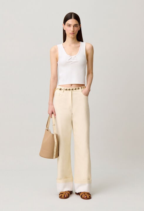 Top court &agrave; liens crois&eacute;s