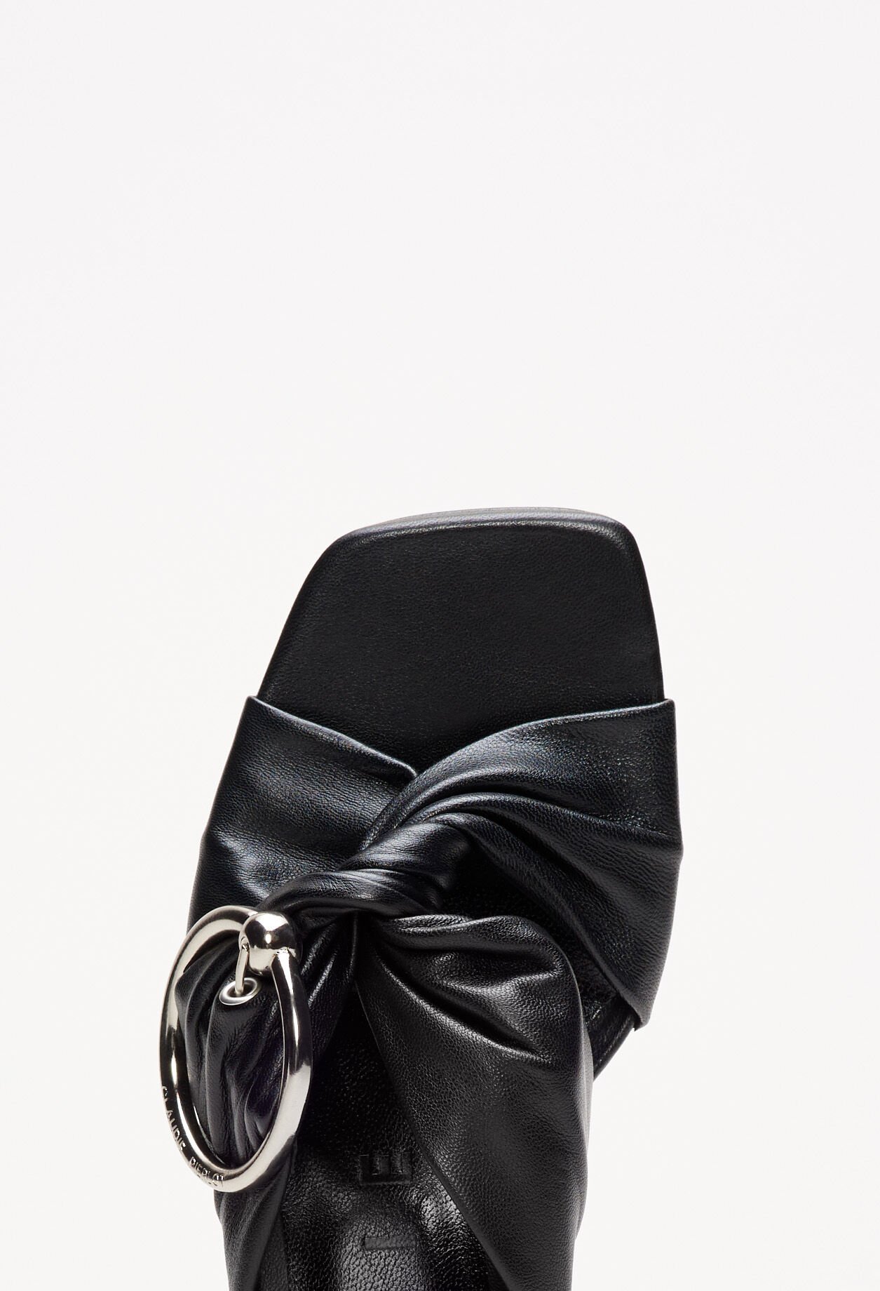 Sandalias mules con hebilla de metal