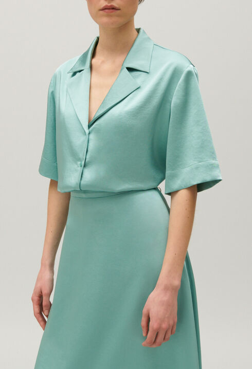 Camisa fluida satinada verde agua