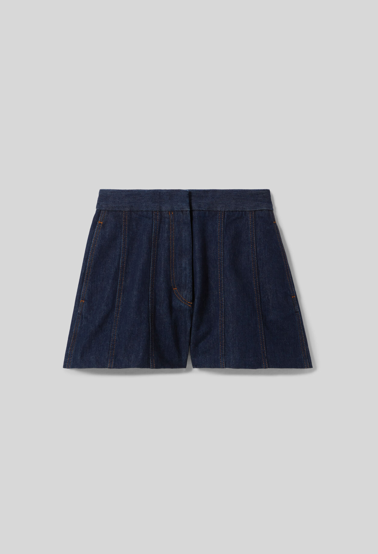 Short corto de denim bruto