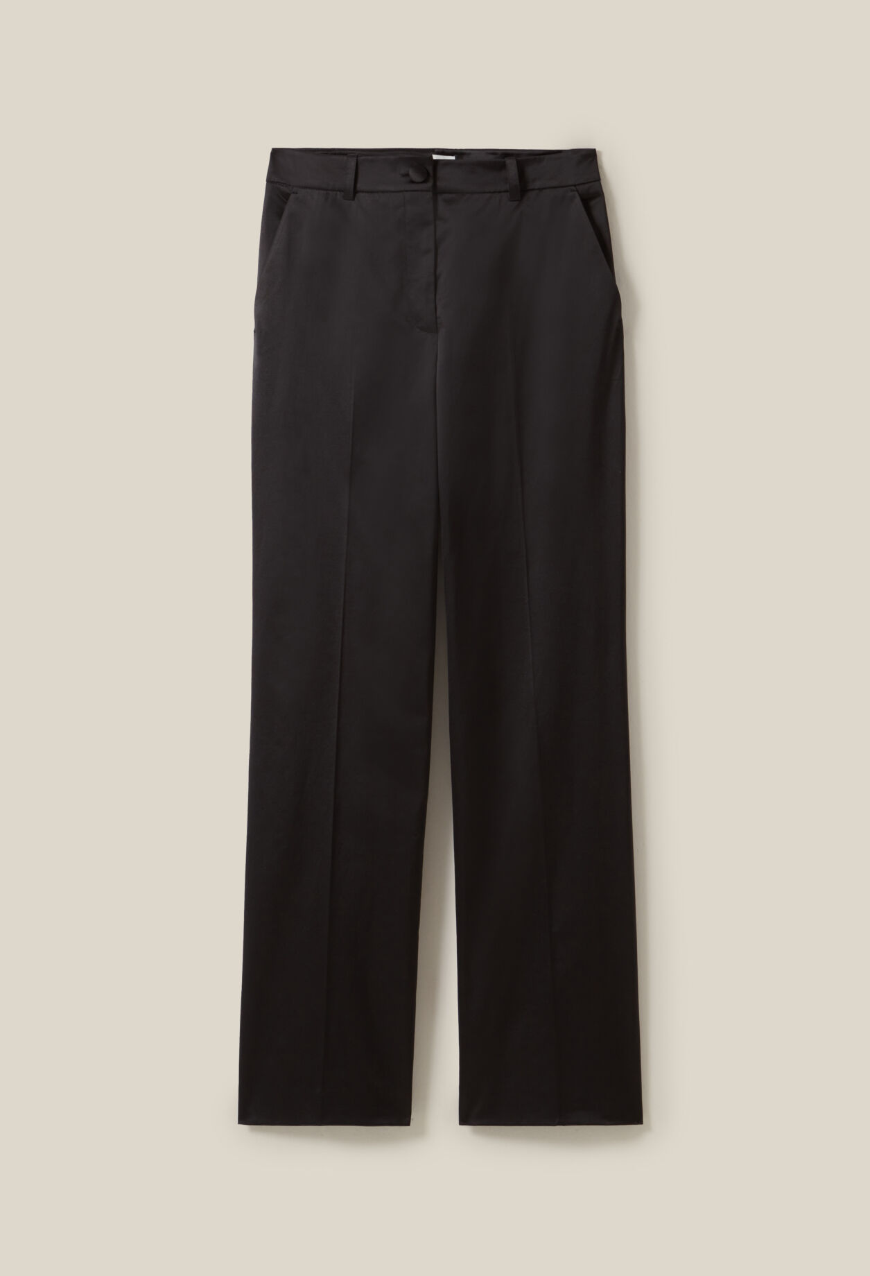 Pantalón satinado slim recto negro