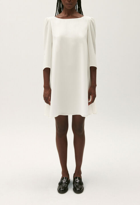 Vestido acampanado