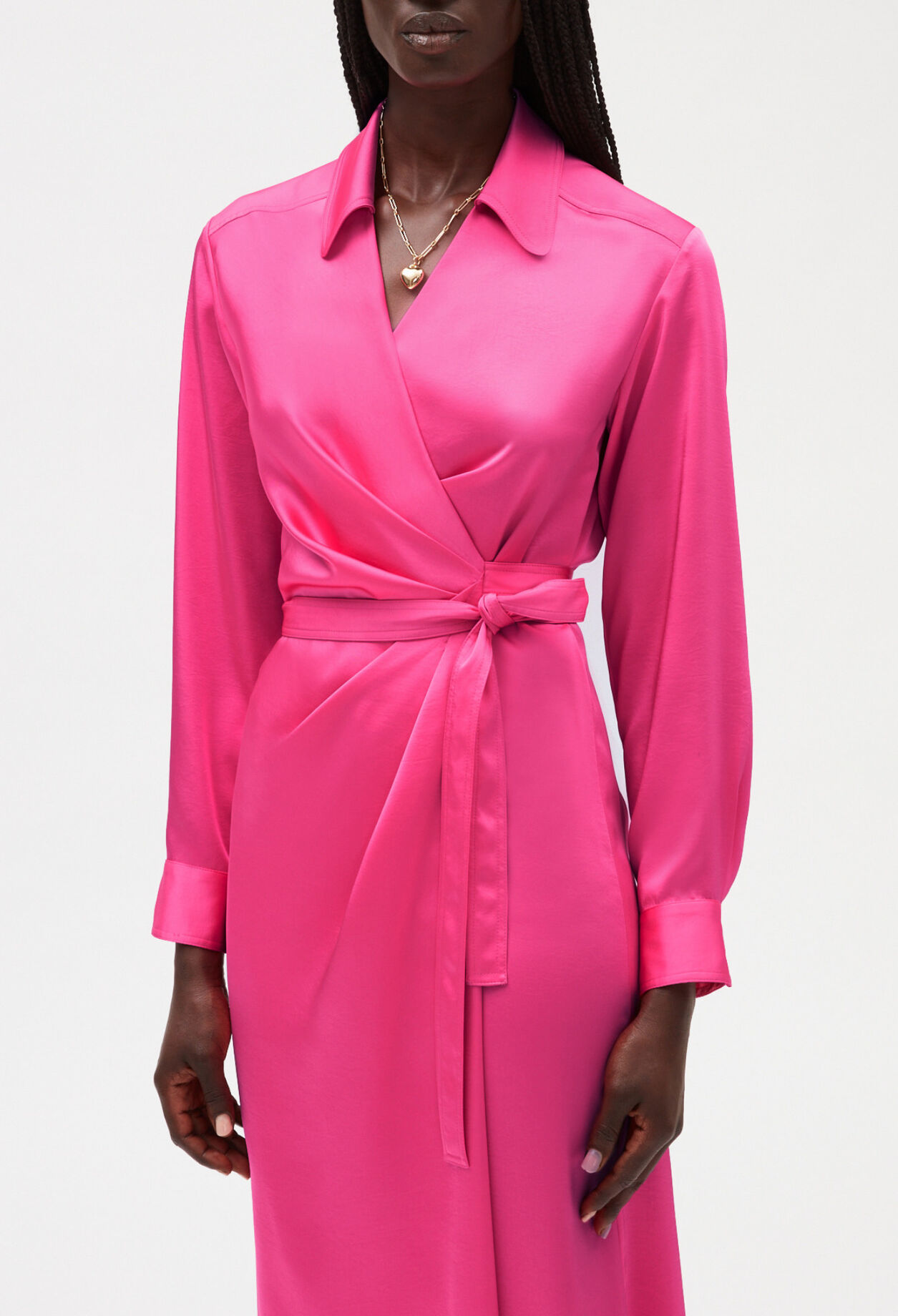 Vestido midi anudado en rosa 