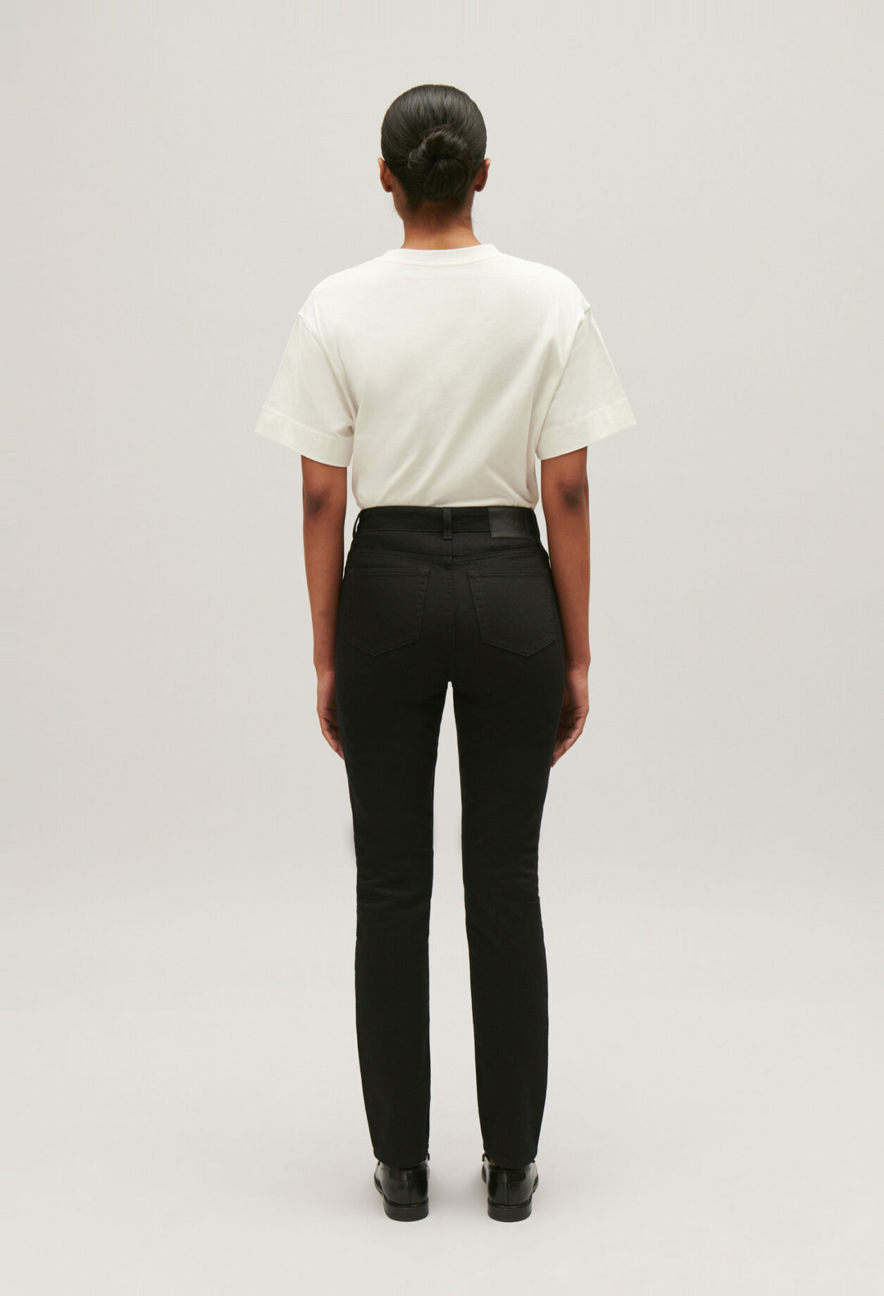 Vaquero skinny negro
