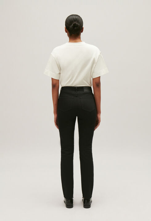 Vaquero skinny negro