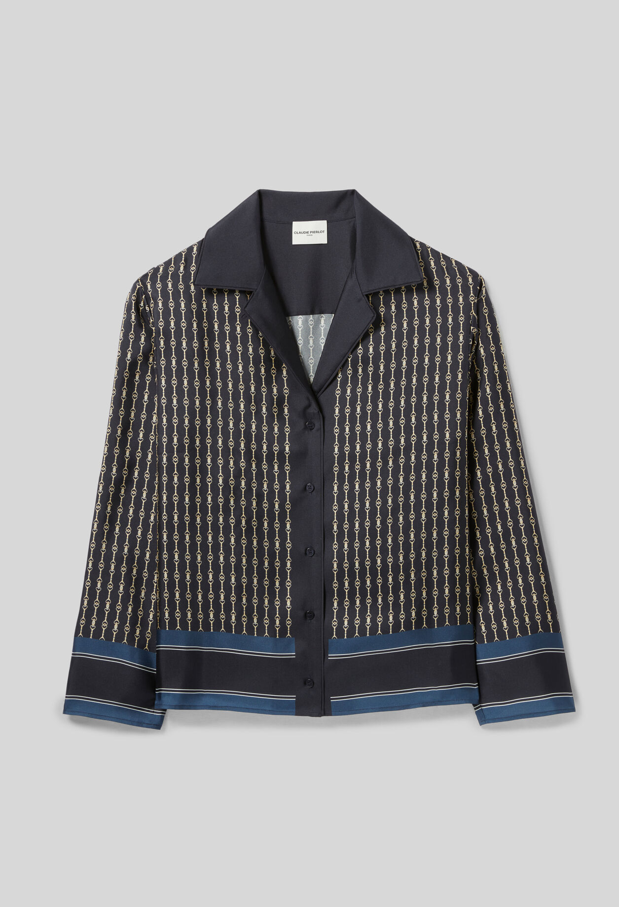 Blusa de seda fluida