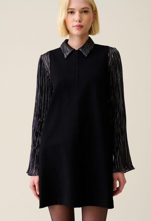 Vestido corto sin mangas
