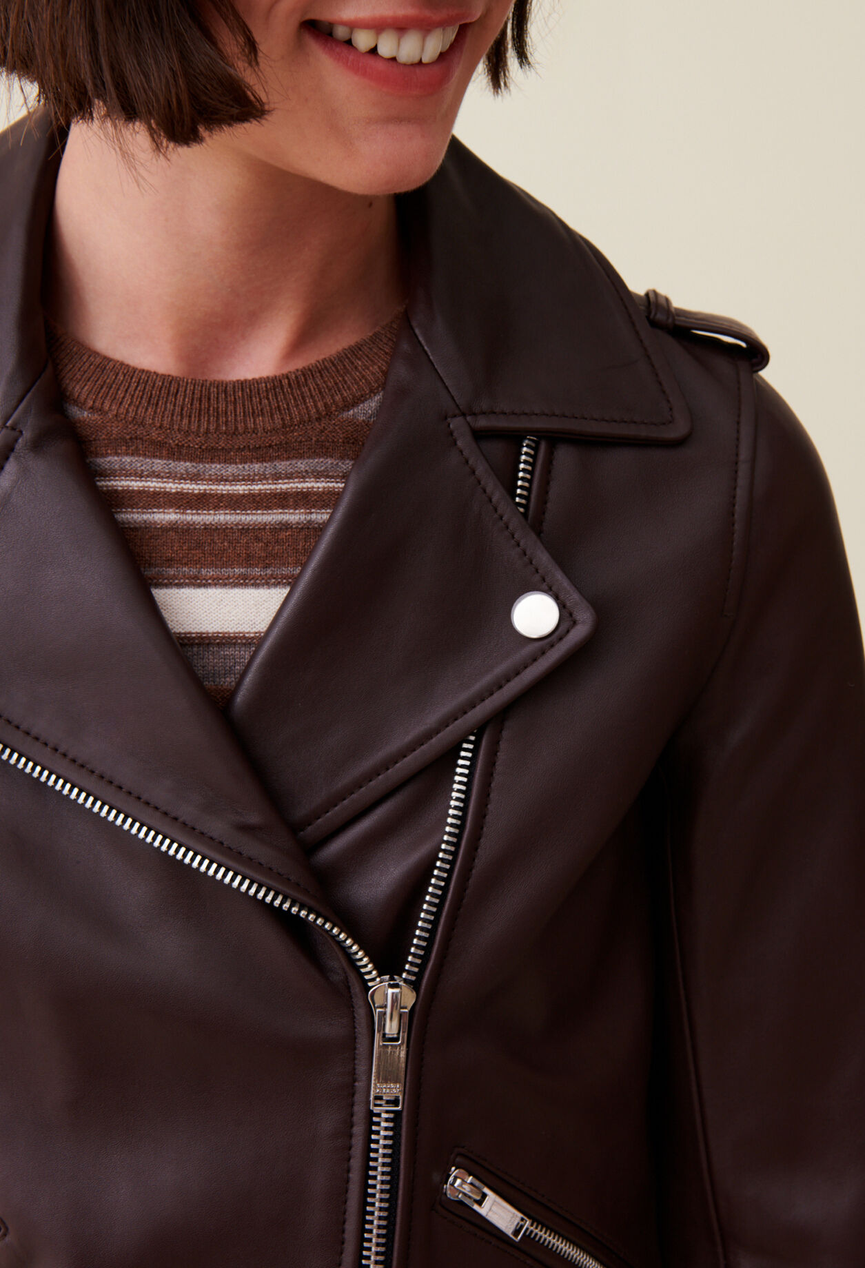 Chaqueta de piel lisa