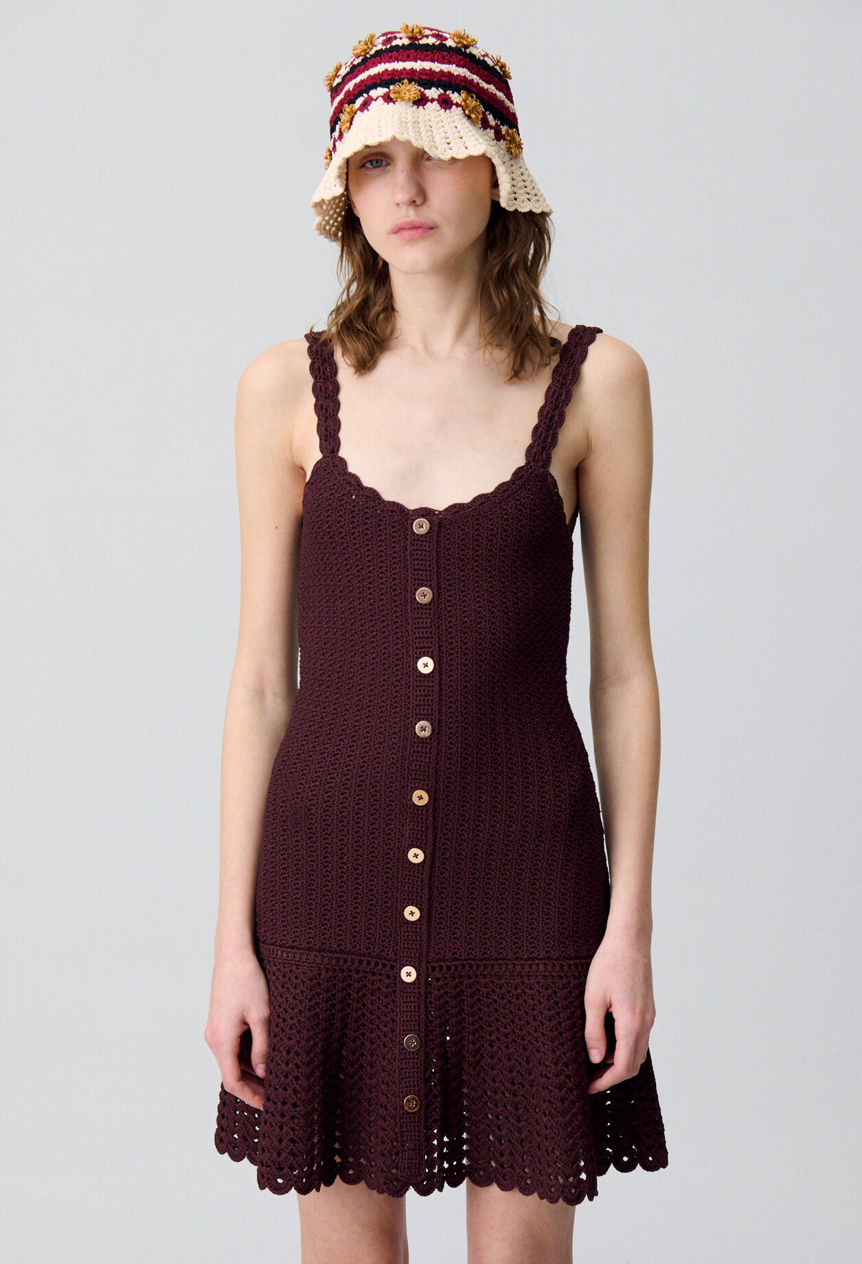 Vestido corto de crochet