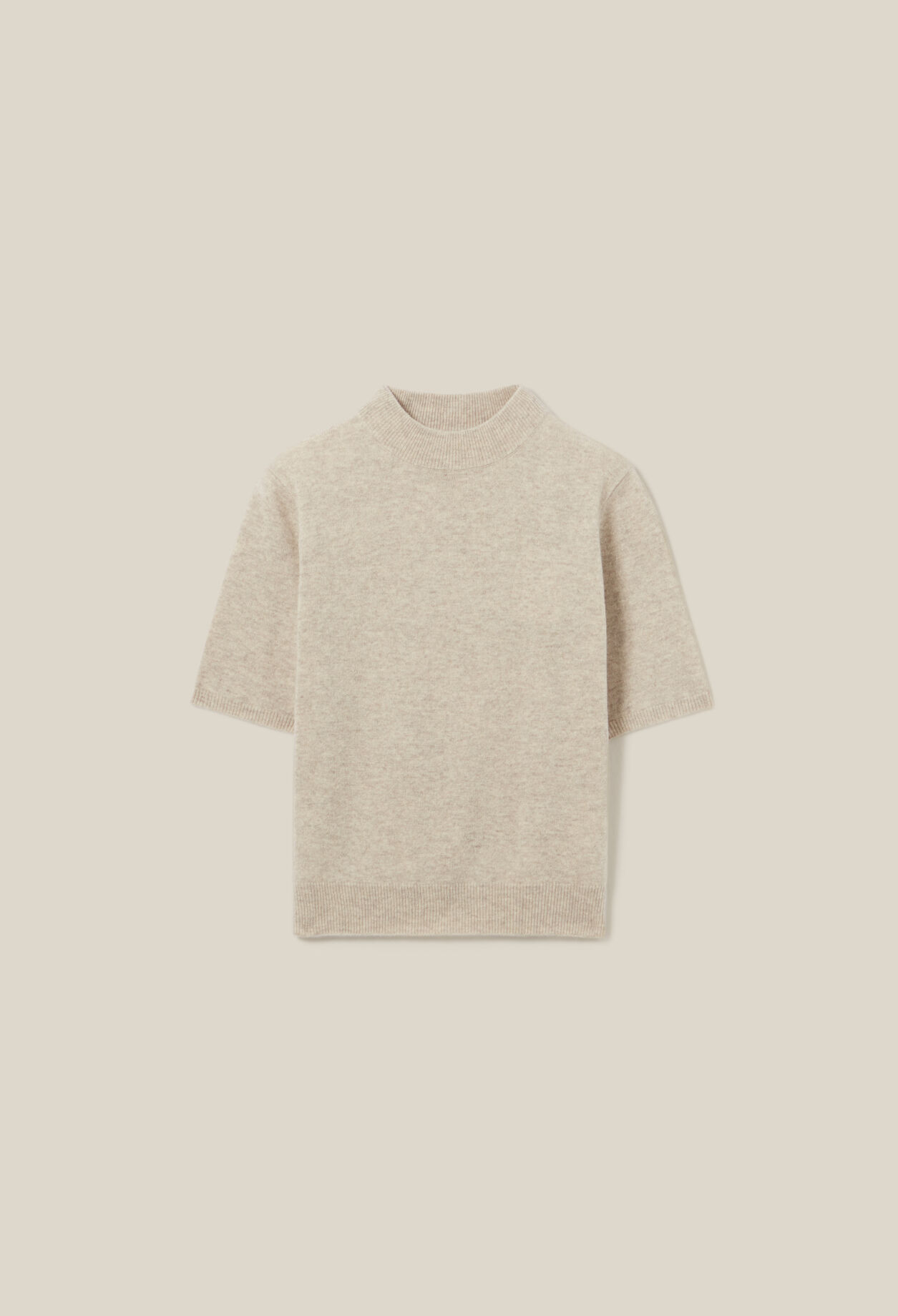 Jersey de lana cuello alto