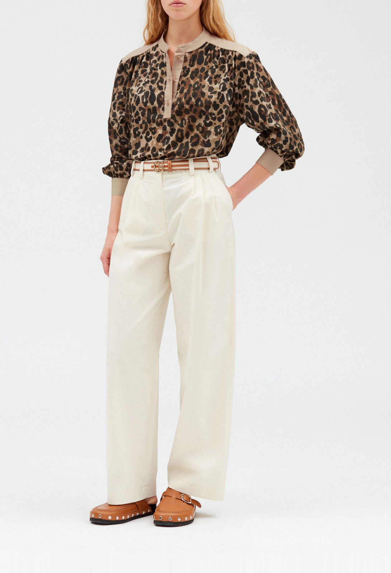 Blusa de leopardo