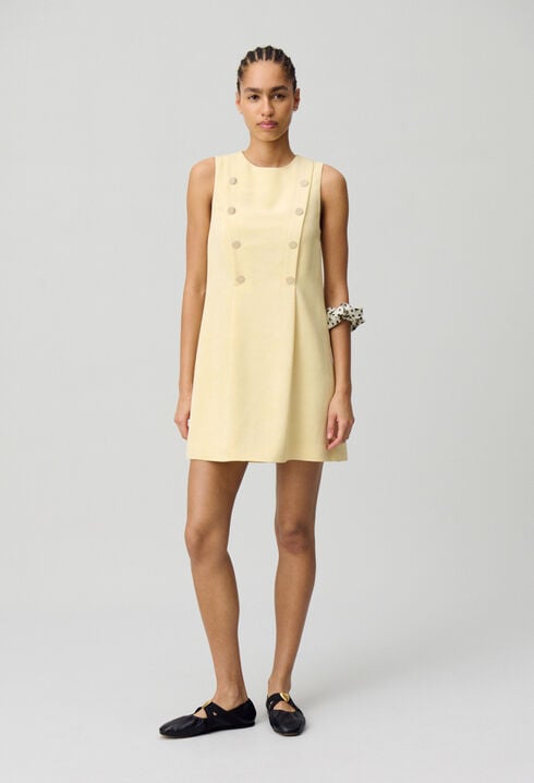 Vestido corto ajustado