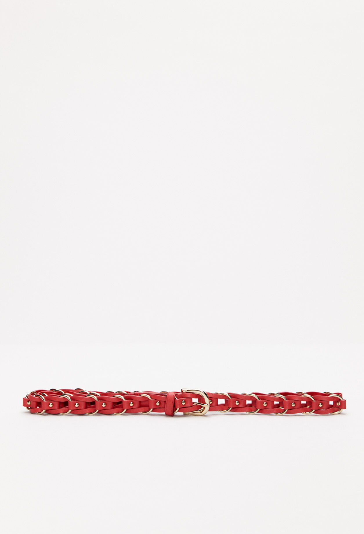 Cinturón con cadena de cuero