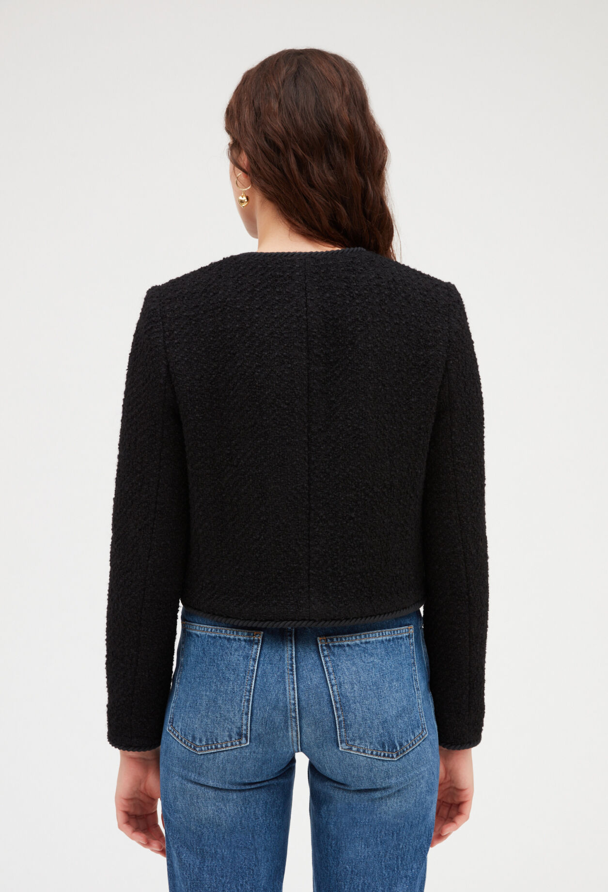 Chaqueta corta de tweed negro