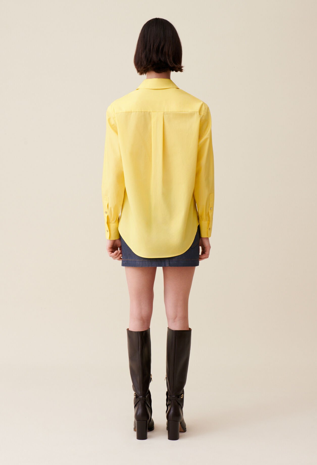 Camisa abotonada