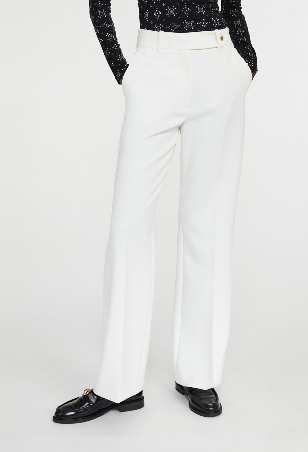 Pantalón flare