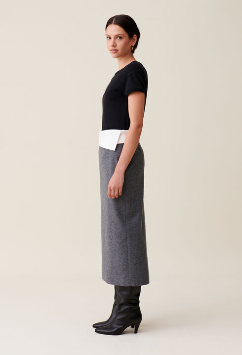 Falda recta gris