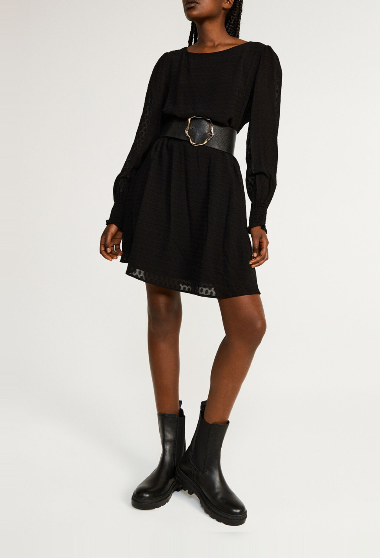 Vestido negro corto
