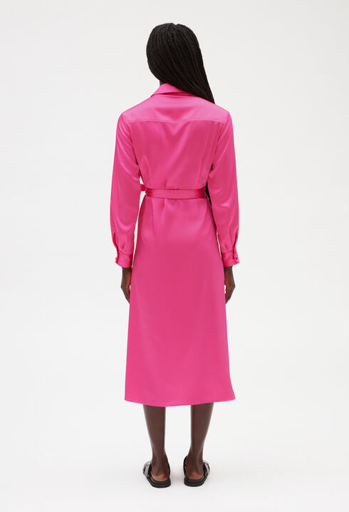 Vestido midi anudado en rosa 