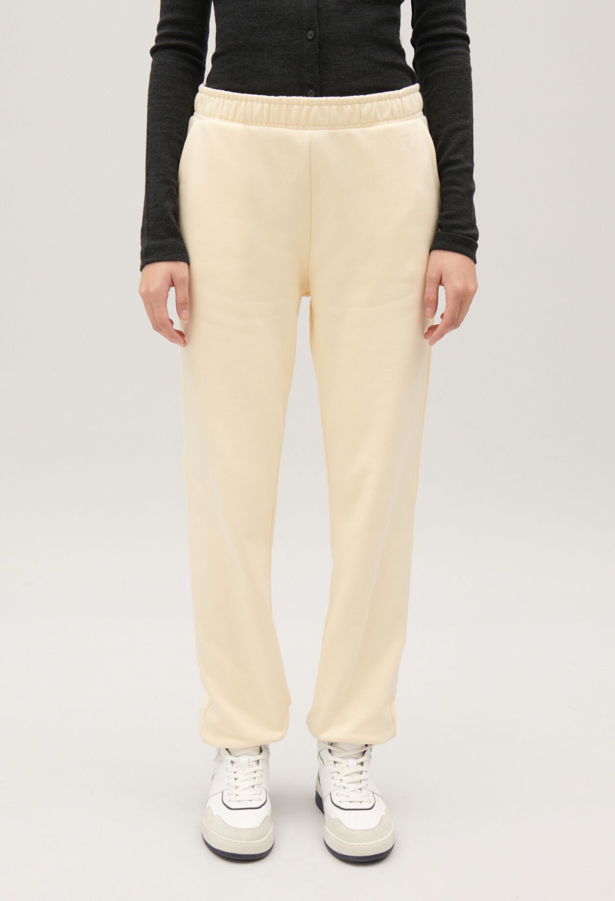 Pantalones jogging vainilla