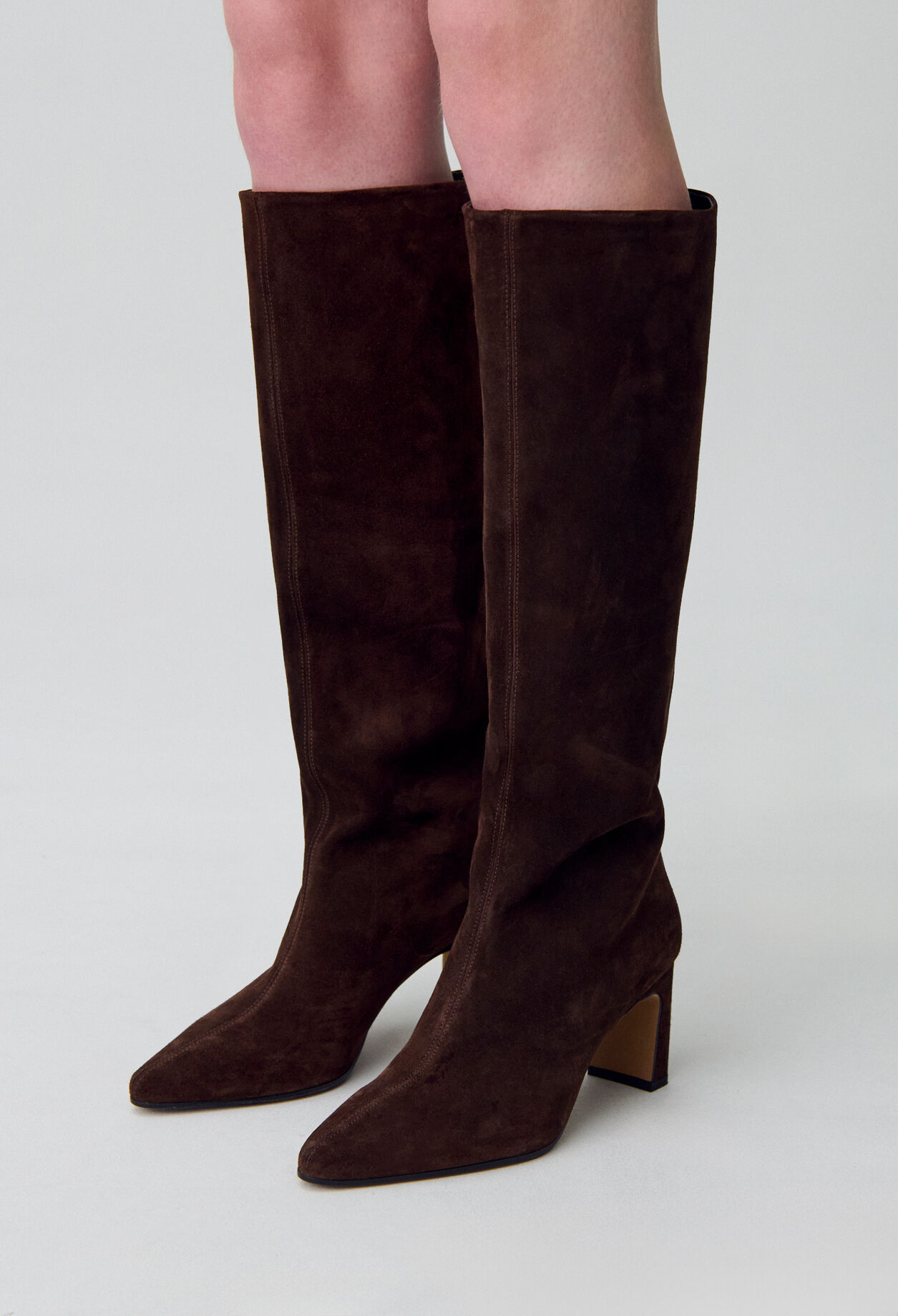 Botas de tacón de ante