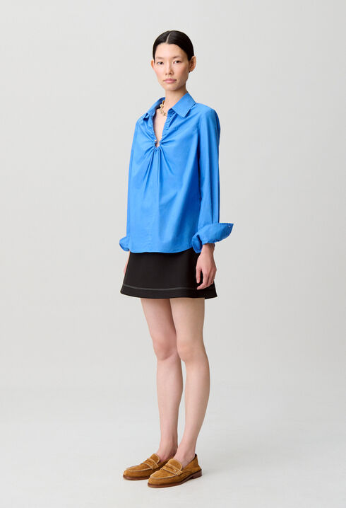 Blusa ancha con escote