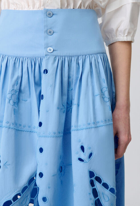 Falda midi bordada
