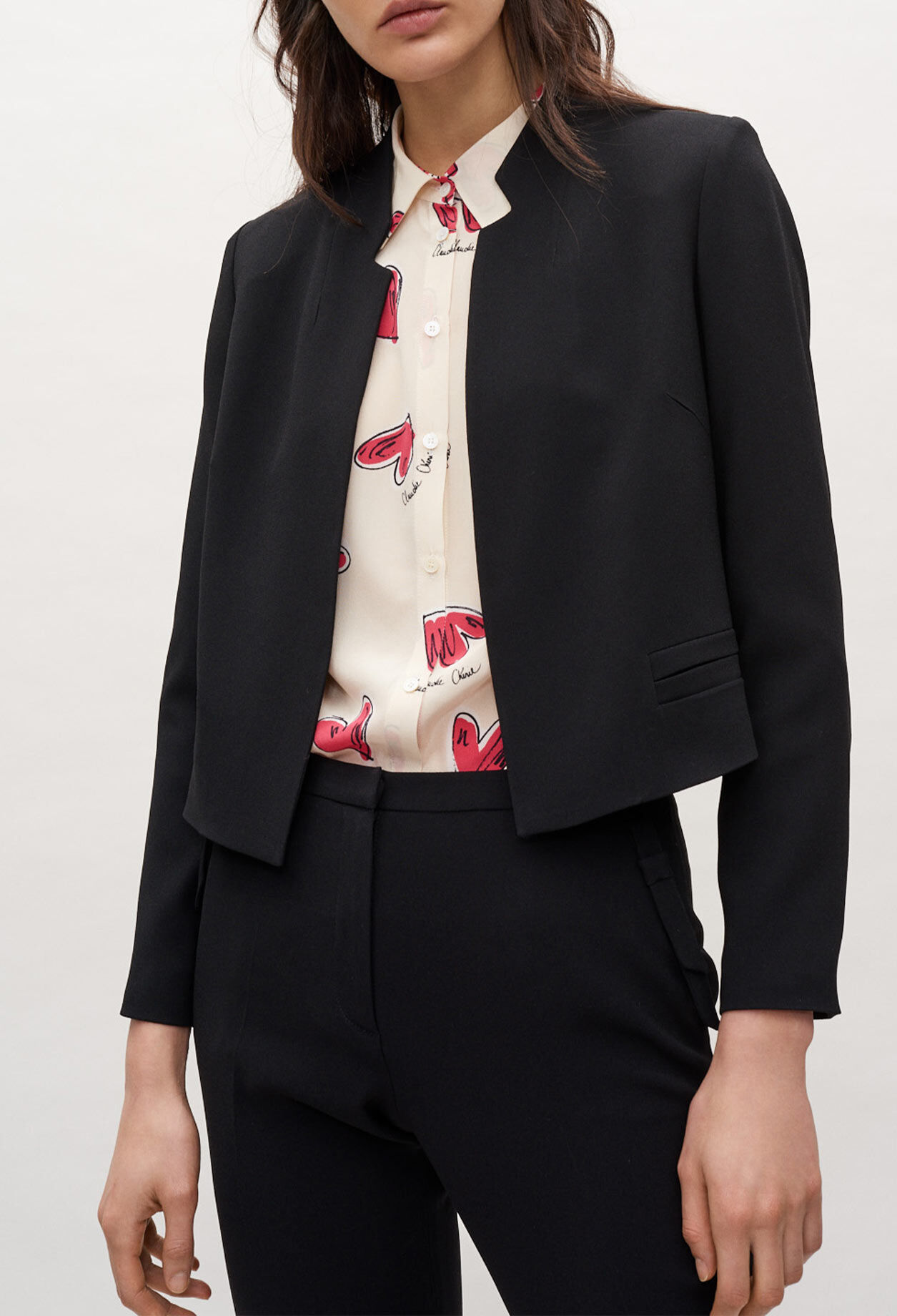 Chaqueta de traje corta