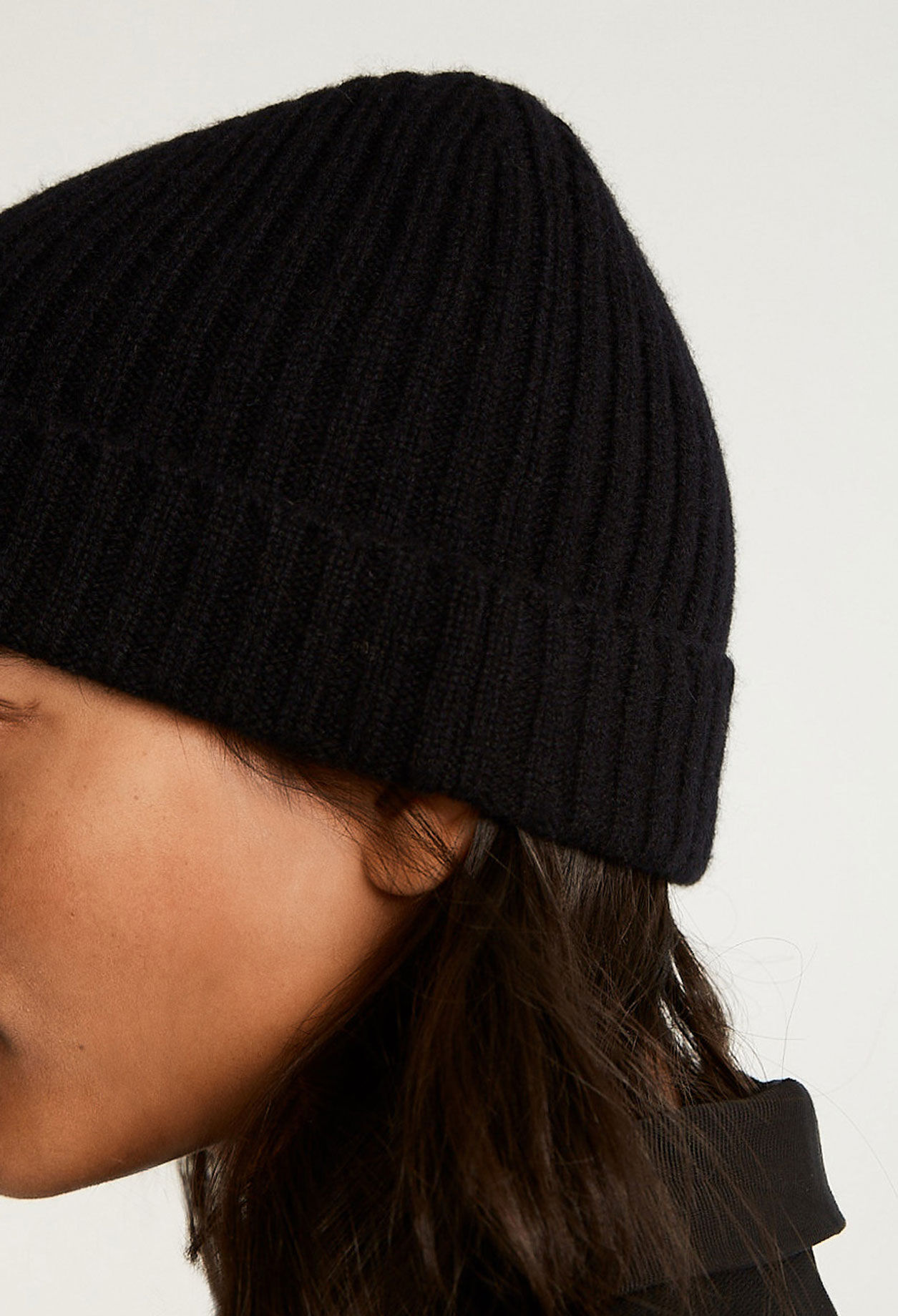 Gorro de canalé de cachemira