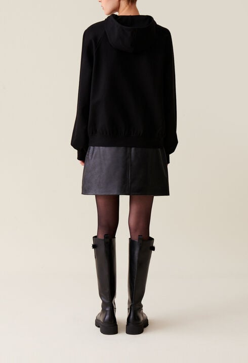 Sudadera con capucha negra oversize
