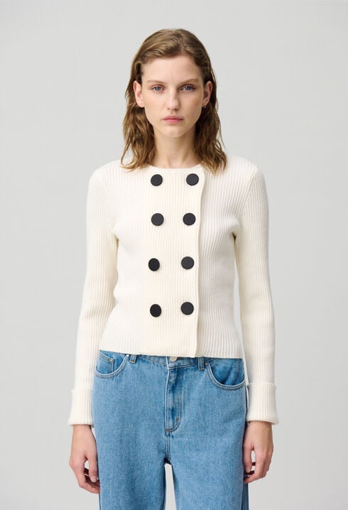 Chaqueta de lana abotonada