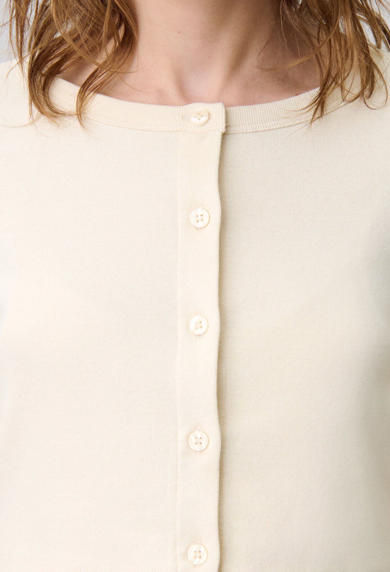 Set de camiseta y cárdigan
