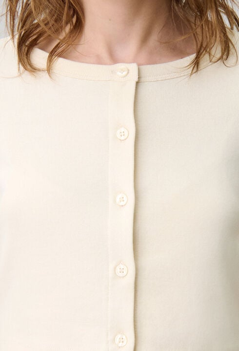 Set de camiseta y cárdigan