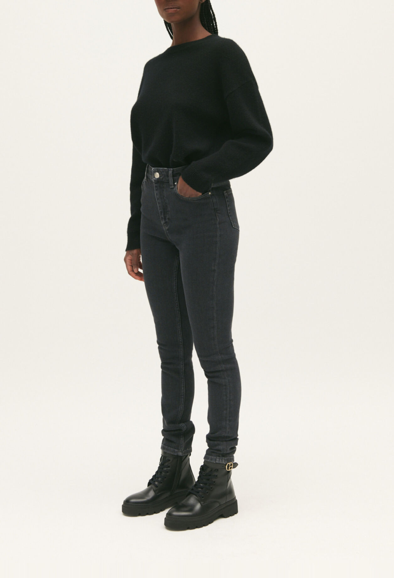 Vaquero skinny gris antracita