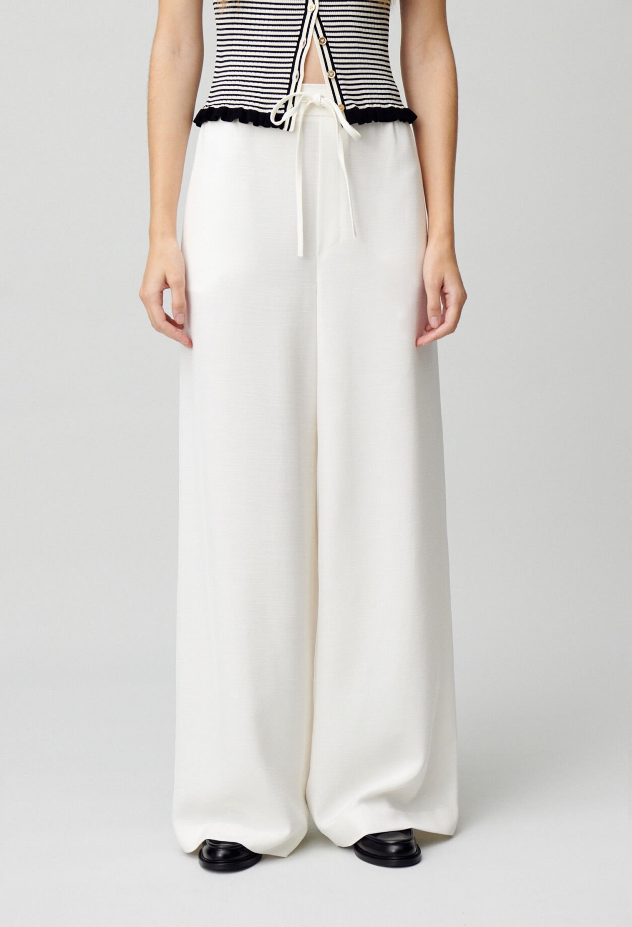 Pantalón fluido elástico