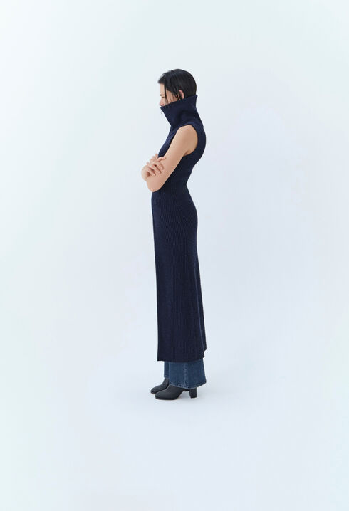 Vestido de punto con cremallera